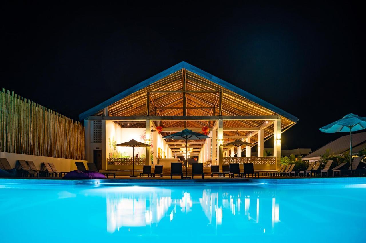 You&Me Resort Pagoda Beach 外观 照片