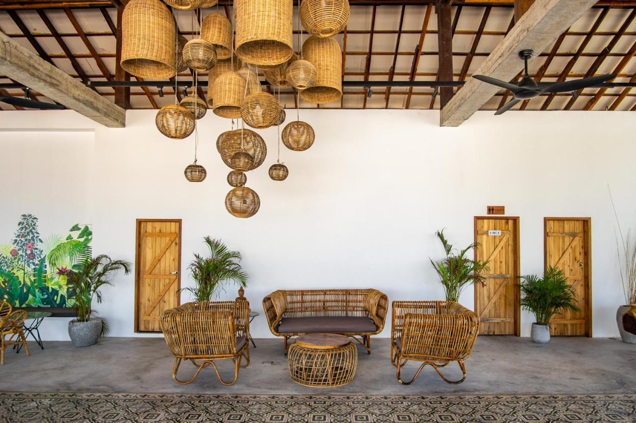 You&Me Resort Pagoda Beach 外观 照片