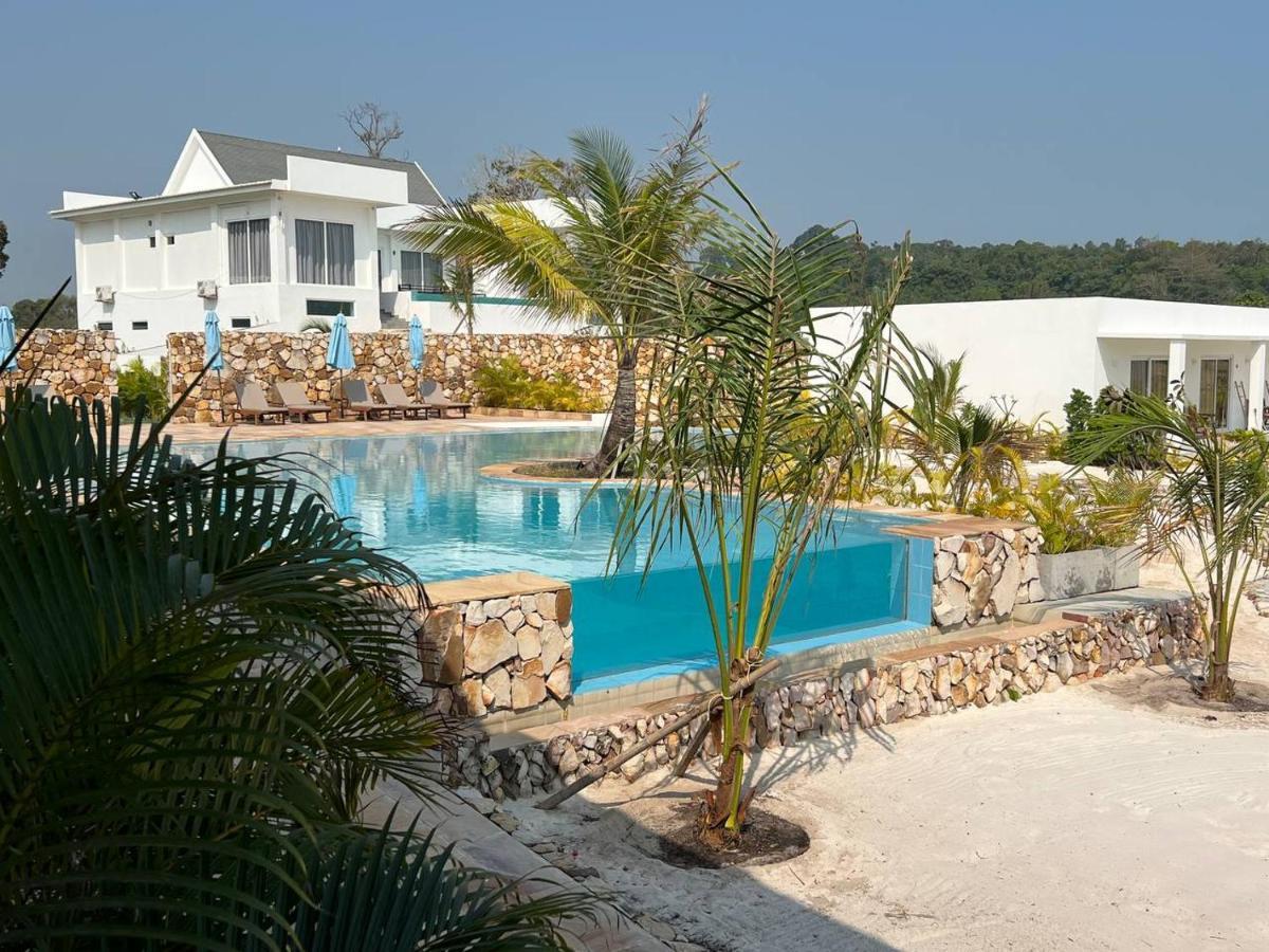 You&Me Resort Pagoda Beach 外观 照片