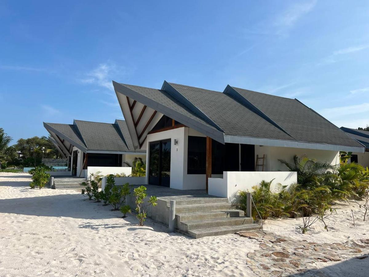 You&Me Resort Pagoda Beach 外观 照片