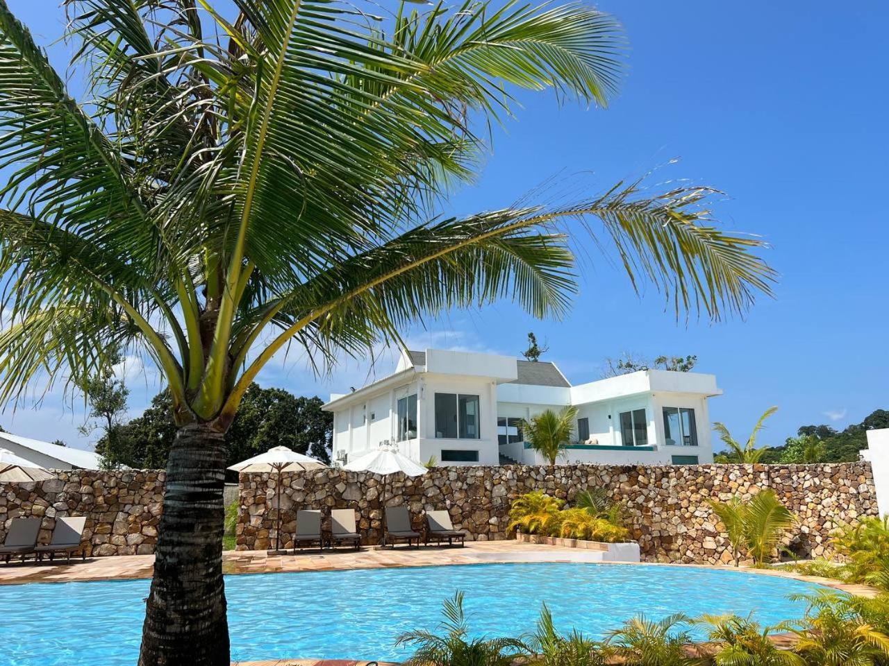 You&Me Resort Pagoda Beach 外观 照片